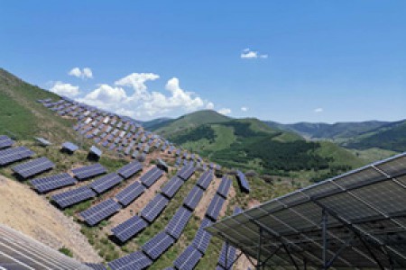 張家口崇禮區中環(huán)30MW光伏扶貧電站項目
